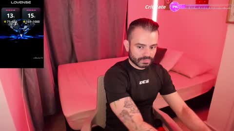     online show from 10-15-25, 02:33