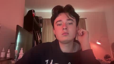 Snapshot of magtan chatting on 10-20-25, 01:11 magtan online show from 10-20-25, 01:11