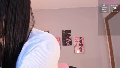 Maia online show from 02-05-26, 12:21