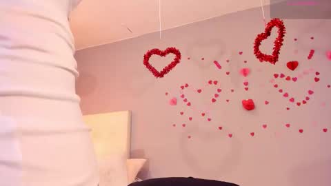 Maia online show from 02-24-26, 12:36