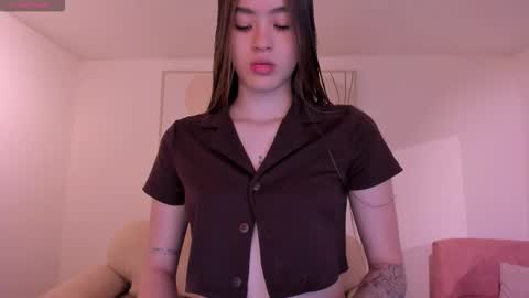  Maia  online show from 11-15-25, 11:18