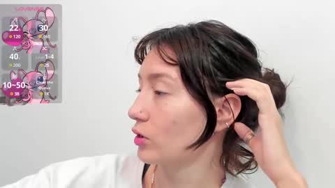 Snapshot of maibys_cute chatting on 02-10-25, 03:46 maibys online show from 02-10-25, 03:46