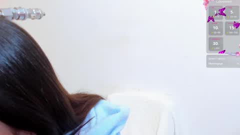 Snapshot of maibys_cute chatting on 09-15-25, 04:34 maibys online show from 09-15-25, 04:34