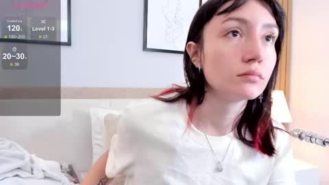 Snapshot of maibys_cute chatting on 09-28-25, 03:45 maibys online show from 09-28-25, 03:45