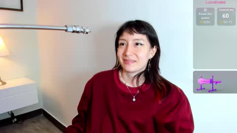 Snapshot of maibys_cute chatting on 11-12-25, 04:13 maibys online show from 11-12-25, 04:13