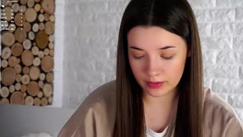 Lucy online show from 10-11-25, 03:28