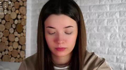 Lucy online show from 10-23-25, 01:49