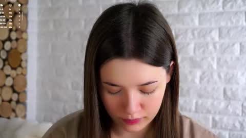 Lucy online show from 11-07-25, 02:00