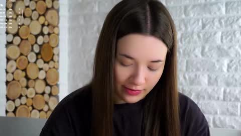 Lucy online show from 12-03-25, 03:14