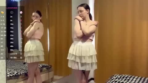 Elina online show from 09-21-25, 09:11