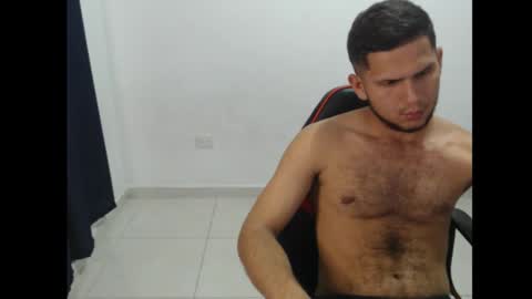 Snapshot of maik_135 chatting on 09-26-25, 06:28 maicol online show from 09-26-25, 06:28