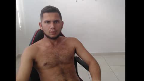 Snapshot of maik_135 chatting on 10-10-25, 08:08 maicol online show from 10-10-25, 08:08