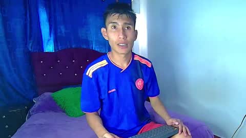 Snapshot of maikinol chatting on 03-02-25, 07:34 maik Fabin online show from 03-02-25, 07:34