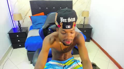 M A I K O L -- M O N S T E R C O C L online show from 11-26-25, 08:43