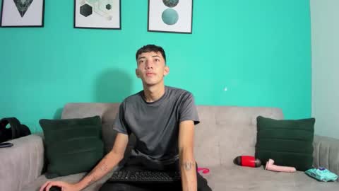 Maikol online show from 02-08-26, 02:31