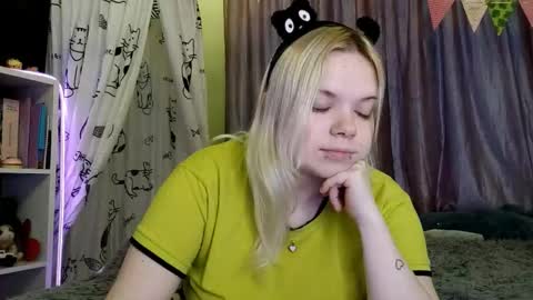 Karen online show from 02-27-26, 03:34