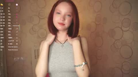 Maisie online show from 11-26-25, 04:19