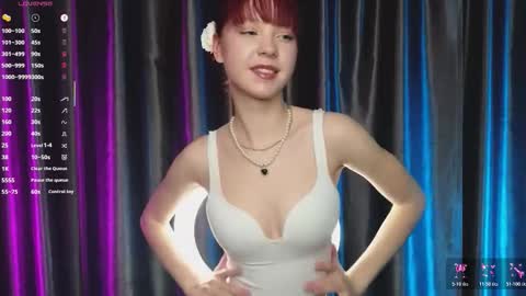 Snapshot of maisiemiller chatting on 01-19-26, 04:11 Maisie online show from 01-19-26, 04:11