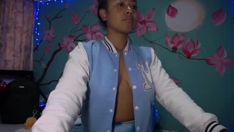 Maite online show from 01-01-25, 12:00