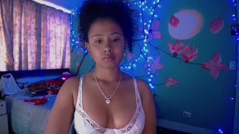 Maite online show from 02-22-25, 01:02