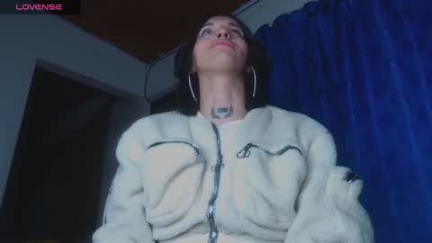 Maite Swings  online show from 09-28-25, 10:15