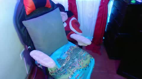 Snapshot of maitte_22 chatting on 02-09-25, 06:54 Hello friends Im on another account online show from 02-09-25, 06:54