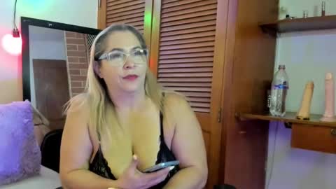 maja_hills online show from 11-12-25, 03:07