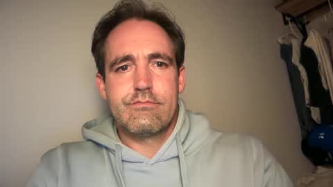 Majo online show from 09-17-25, 01:51