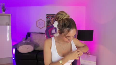 Majo online show from 01-15-25, 08:05