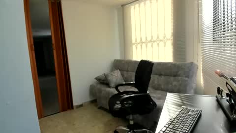 Majo Soussa online show from 01-11-25, 01:01