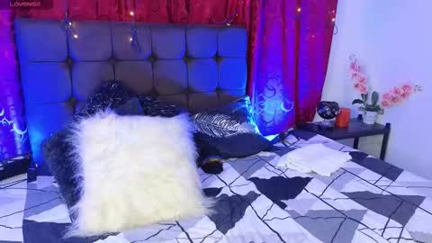 Snapshot of majuu__ chatting on 11-08-25, 11:21 Celeste Bonet online show from 11-08-25, 11:21