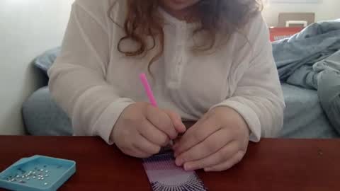 Snapshot of makemesquirt06 chatting on 09-20-25, 06:53 makemesquirt06 online show from 09-20-25, 06:53