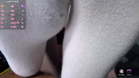 Makiima online show from 10-25-25, 04:42