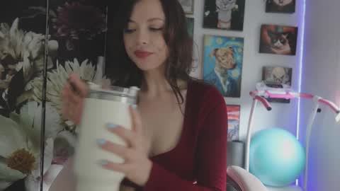 Snapshot of makiyahbelle2 chatting on 02-25-26, 06:12 MakiyahBelle online show from 02-25-26, 06:12