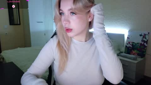 Snapshot of maksisisia chatting on 12-04-25, 02:37 maksisisia online show from 12-04-25, 02:37