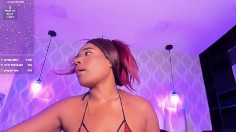 Snapshot of malaaiikaa chatting on 02-02-25, 02:02 malaaiikaa online show from 02-02-25, 02:02