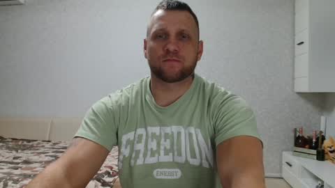 Snapshot of malchyshka chatting on 12-14-24, 05:47 malchyshka online show from 12-14-24, 05:47