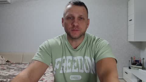 Snapshot of malchyshka chatting on 12-16-24, 11:22 malchyshka online show from 12-16-24, 11:22