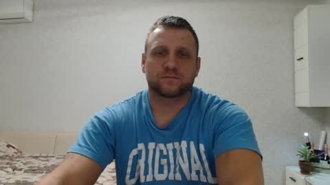 Snapshot of malchyshka chatting on 12-27-24, 02:22 malchyshka online show from 12-27-24, 02:22