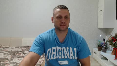Snapshot of malchyshka chatting on 01-23-25, 06:56 malchyshka online show from 01-23-25, 06:56