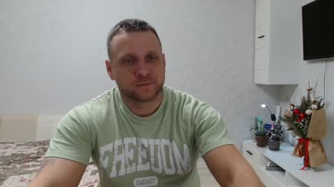 Snapshot of malchyshka chatting on 01-24-25, 06:25 malchyshka online show from 01-24-25, 06:25