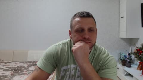 Snapshot of malchyshka chatting on 01-27-25, 03:07 malchyshka online show from 01-27-25, 03:07