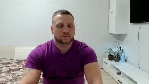 Snapshot of malchyshka chatting on 02-20-25, 12:15 malchyshka online show from 02-20-25, 12:15