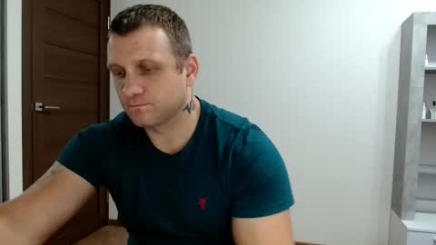 Snapshot of malchyshka chatting on 10-14-25, 10:49 malchyshka online show from 10-14-25, 10:49