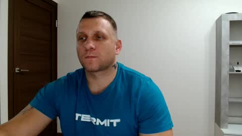 Snapshot of malchyshka chatting on 10-22-25, 10:20 malchyshka online show from 10-22-25, 10:20