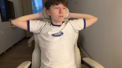 Tom and Mark 3 online show from 10-25-25, 02:35