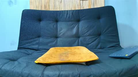 Snapshot of malcompierce chatting on 11-19-25, 11:54 Malcom online show from 11-19-25, 11:54