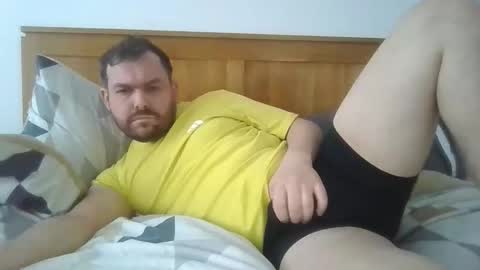 malecamslave18 online show from 02-10-26, 09:35