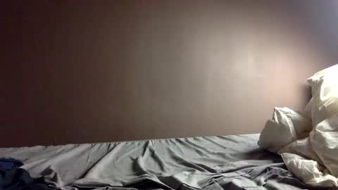 malefrench1 online show from 02-25-26, 05:28