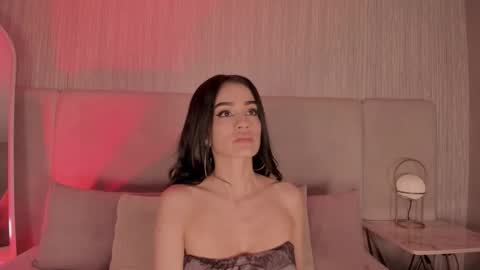 Snapshot of malena_angel_ chatting on 11-03-25, 08:10 Malena Angel online show from 11-03-25, 08:10